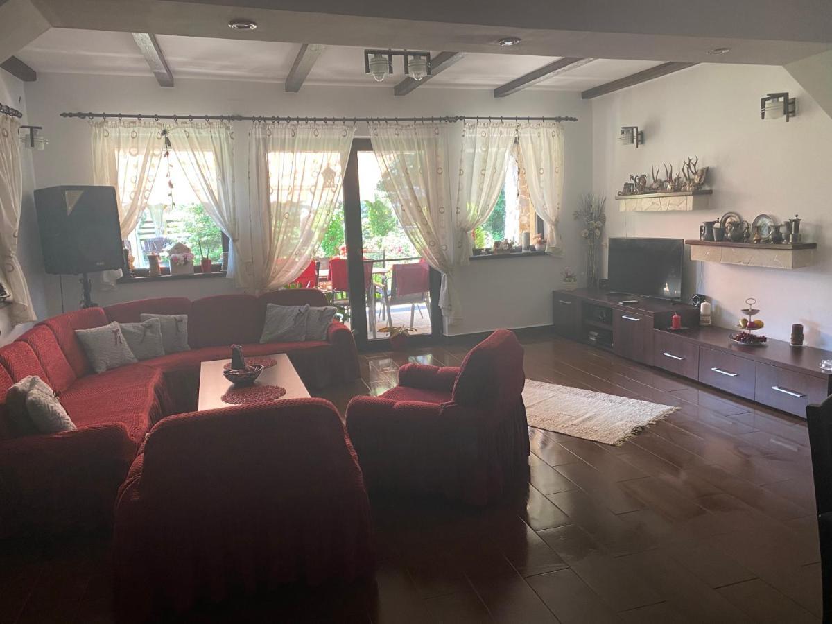 Villa Casa Csiki Rîşnov Exterior foto